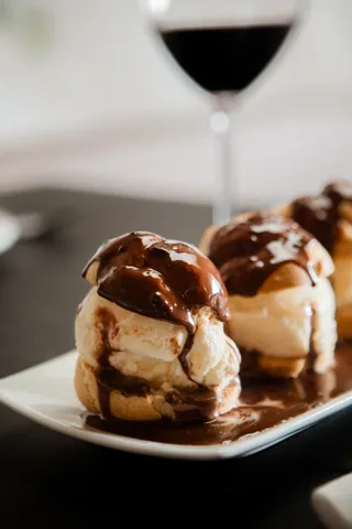 Profiteroles au Chocolat